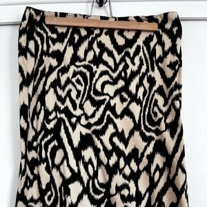Larry Levine Skirt Size 10